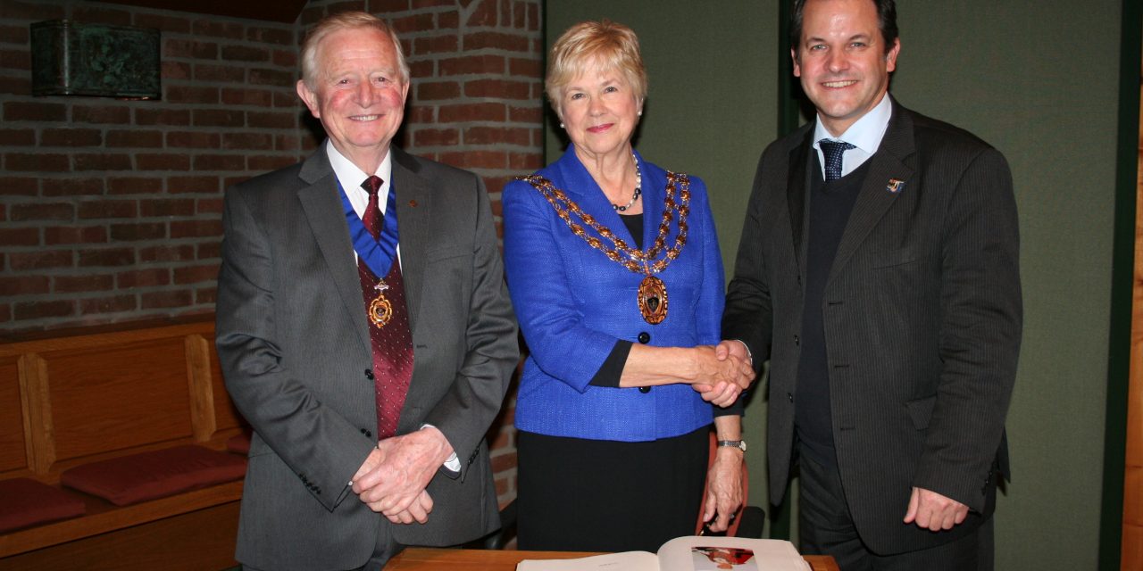 Farehams Bürgermeisterin Susan Bayford zu Besuch in Pulheim