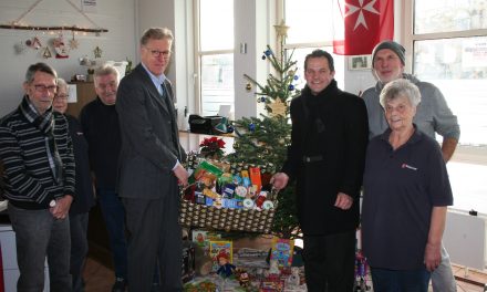 Malteser Tafel freut sich über GVG Weihnachtsbaumspende