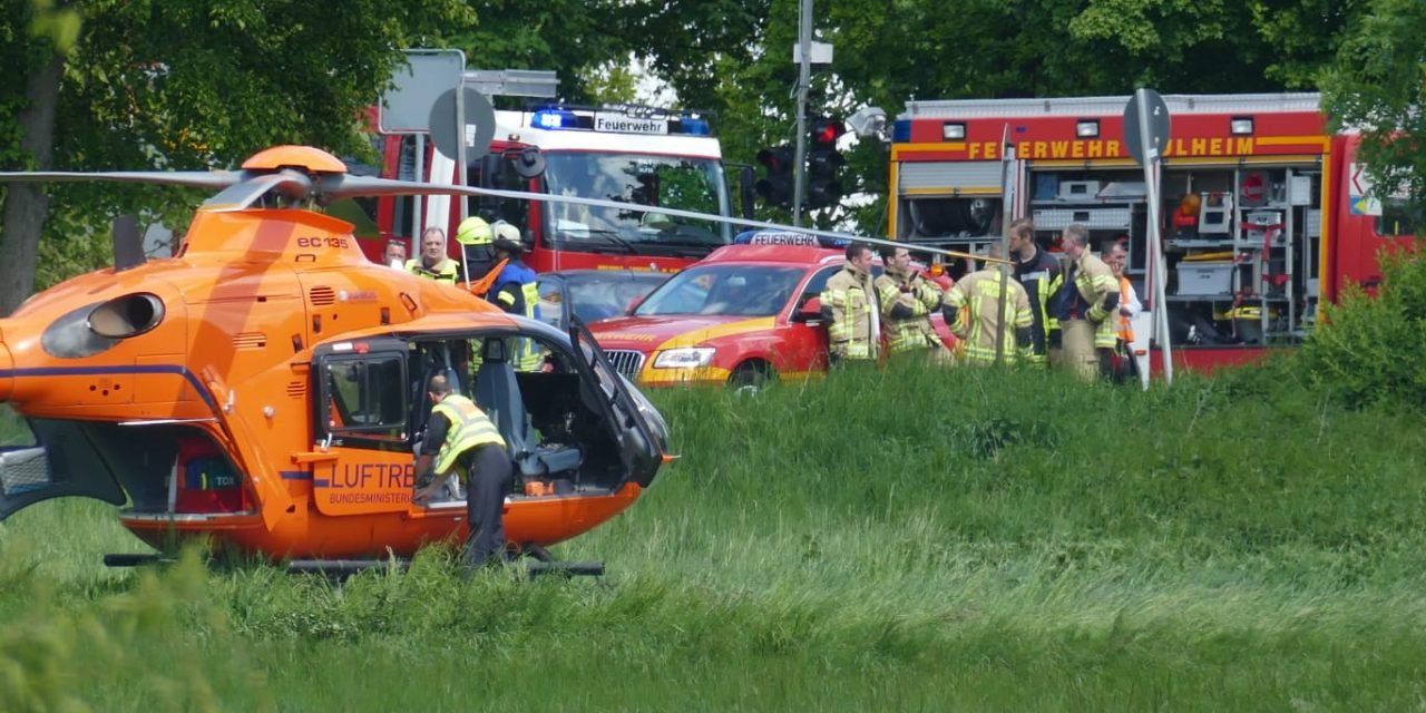 Schwerer Unfall Kreuzung Bonnstrasse / L 213