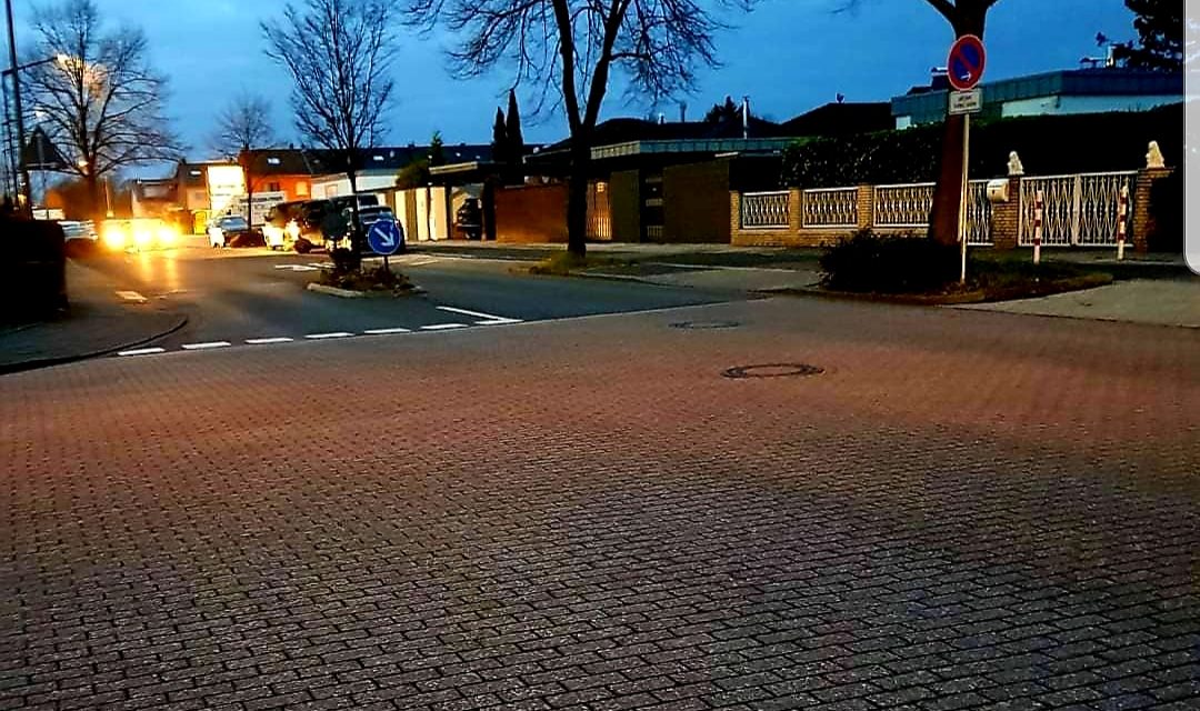 Versprechen gebrochen! – CDU, FDP und WfP lehnen Berliner Kissen zur Verkehrsberuhigung auf der Albrecht-Dürer-Straße ab