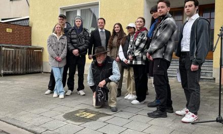 Stolpersteine  gegen das Vergessen – Ein Dankeschön an den Projektkurs des Geschwister-Scholl-Gymnasiums