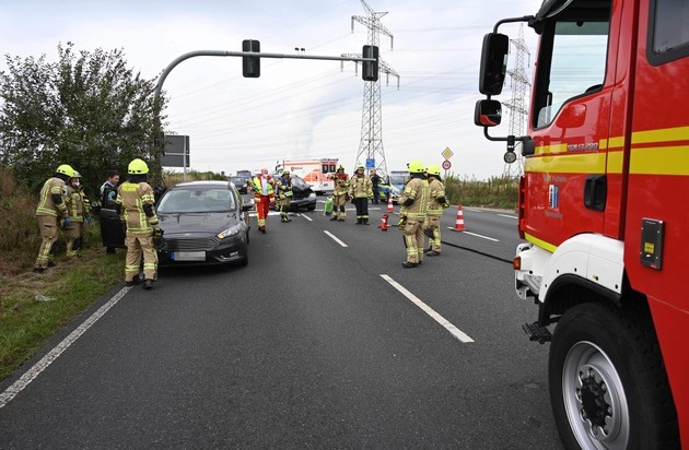 Verkehrsunfall mit drei Verletzten auf der B59 bei Pulheim-Stommeln