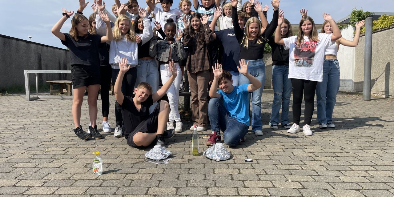 Vulkanausbrüche an der Marion-Dönhoff-Realschule