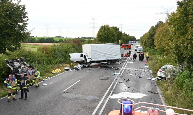 Tödlicher Unfall zwischen Pulheim und Stommeln – Rettungshubschrauber im Einsatz