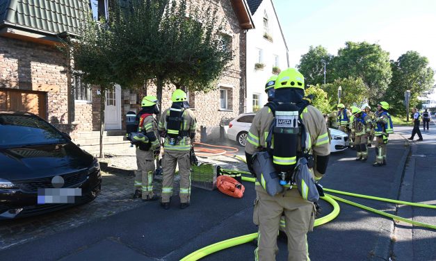 Rauchentwicklung im Keller – Pulheimer Feuerwehr im Einsatz