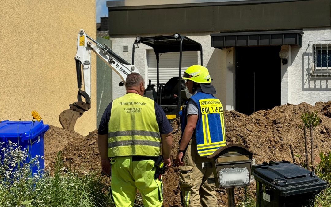 Gekappte Frischwasserleitung überflutet Keller