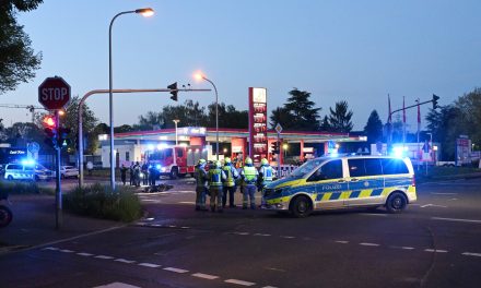 Unfall zwischen Motorrad und PKW