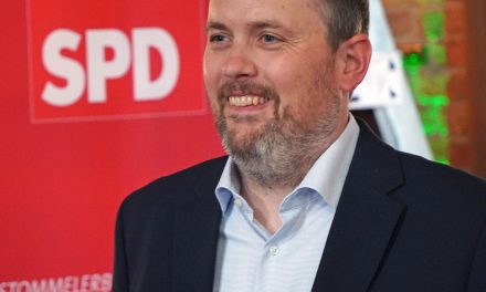 Mitgliederversammlung der SPD Pulheim wählt David Hochhausen zum Bürgermeisterkandidaten
