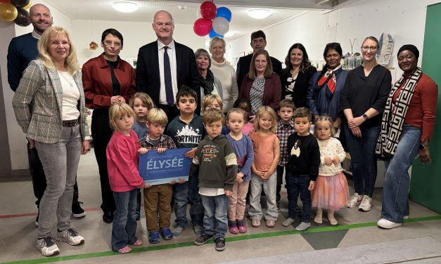 Villa Kunterbunt als Elysée-Kita ausgezeichnet