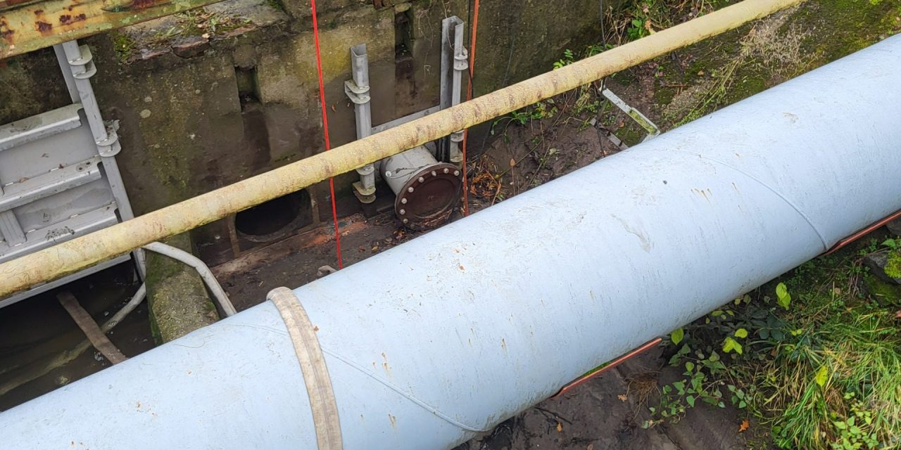 Große Laache bei Ölalarm schützen