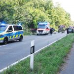 PKW landete im Straßengraben